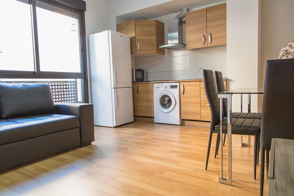 Apartamento Eursu Centro Con Piscina Málaga Buitenkant foto